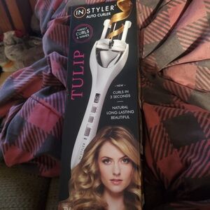 Tulip Instyler Auto Curler - White,  Brand New